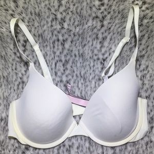 32C VICTORIA SECRET Bra
